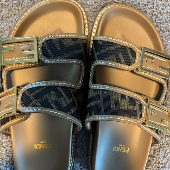 Fendi Black and Gold Sandals - Picture 11 of 13